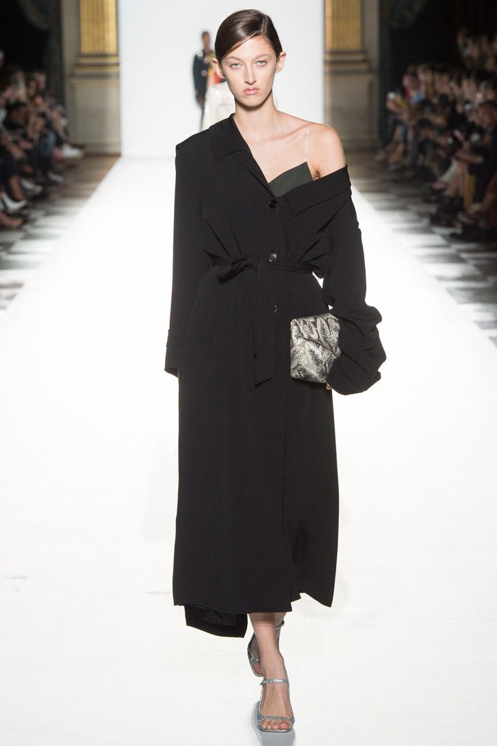Dries Van Noten 2025巴黎时装周时装秀