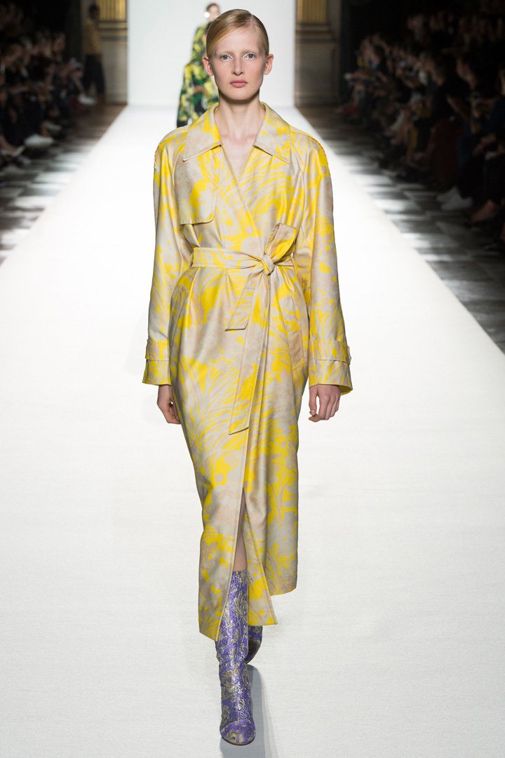 Dries Van Noten 2025巴黎时装周时装秀
