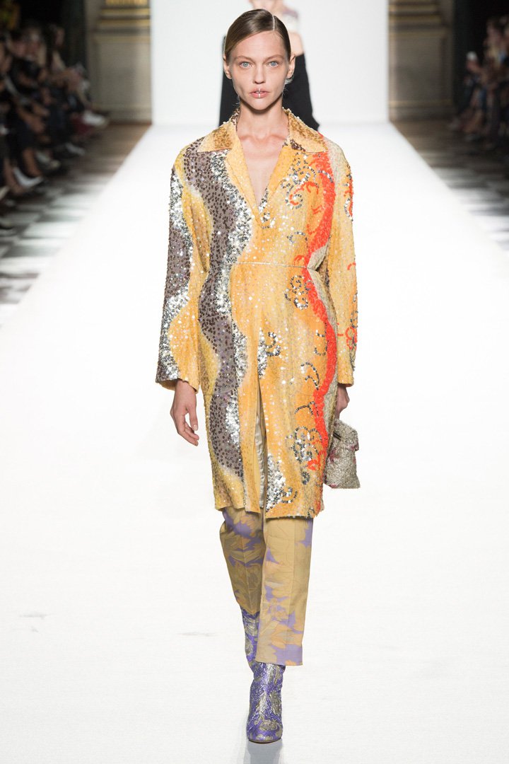 Dries Van Noten 2025巴黎时装周时装秀