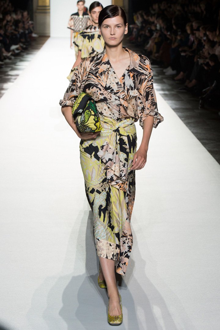 Dries Van Noten 2025巴黎时装周时装秀