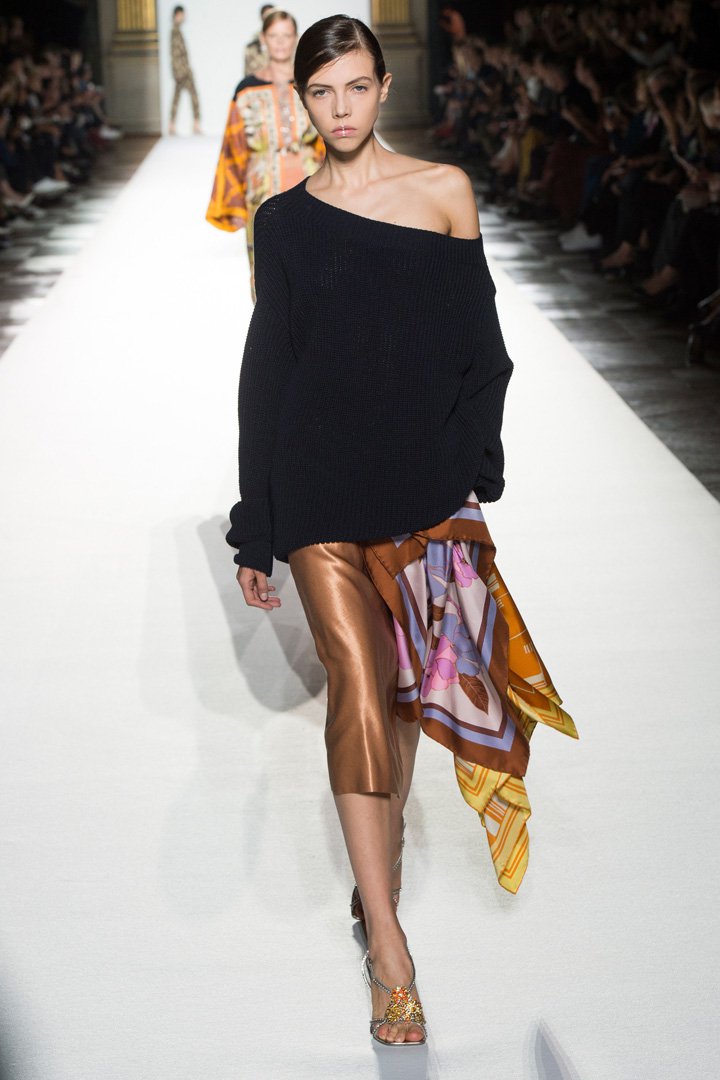Dries Van Noten 2025巴黎时装周时装秀