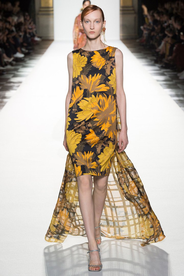 Dries Van Noten 2025巴黎时装周时装秀