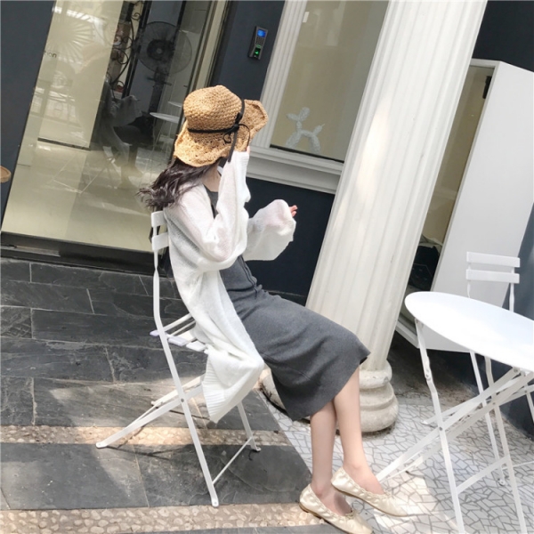 白色长款针织衫搭配  这样搭配美翻今年秋冬季