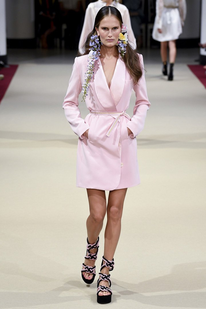 Alexis Mabille 2025巴黎时装周时装秀