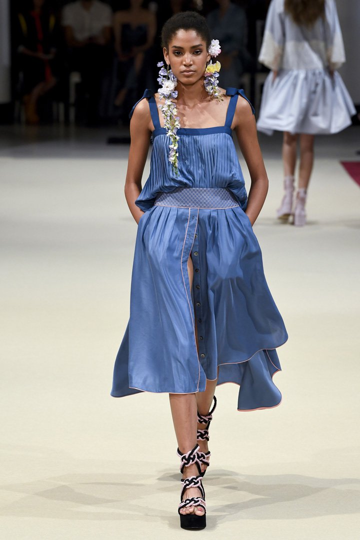 Alexis Mabille 2025巴黎时装周时装秀