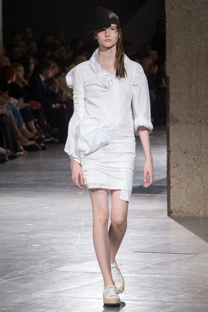 Yohji Yamamoto（山本耀司）2025巴黎时装周时装秀
