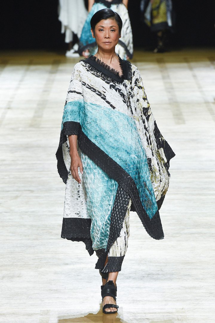 Issey Miyake（三宅一生）2025巴黎时装周时装秀