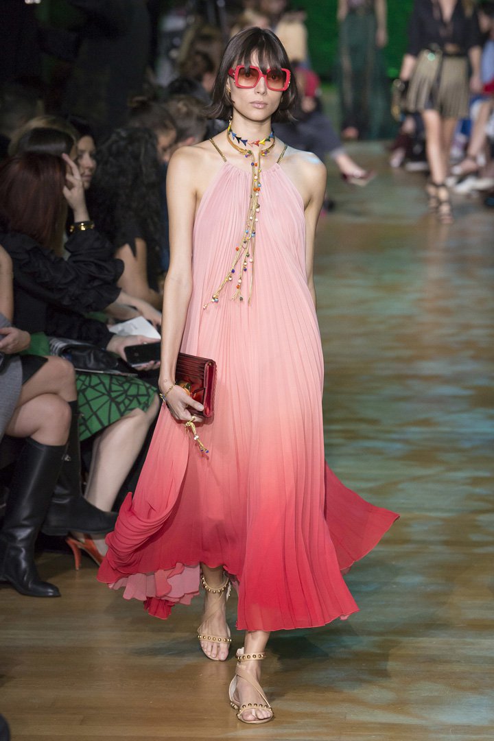 Elie Saab 2025巴黎时装周时装秀