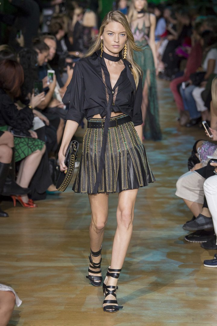 Elie Saab 2025巴黎时装周时装秀