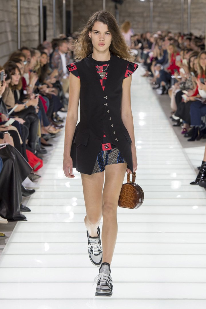 Louis Vuitton（路易威登）2025巴黎时装周时装秀