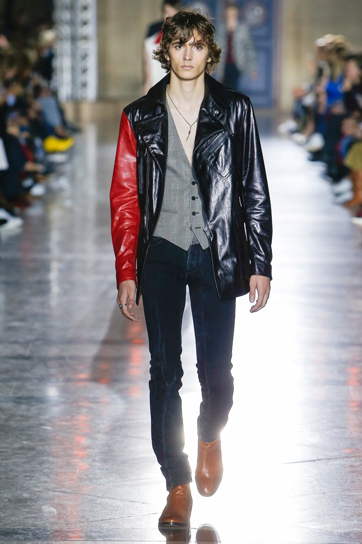Givenchy（纪梵希）2025巴黎时装周时装秀