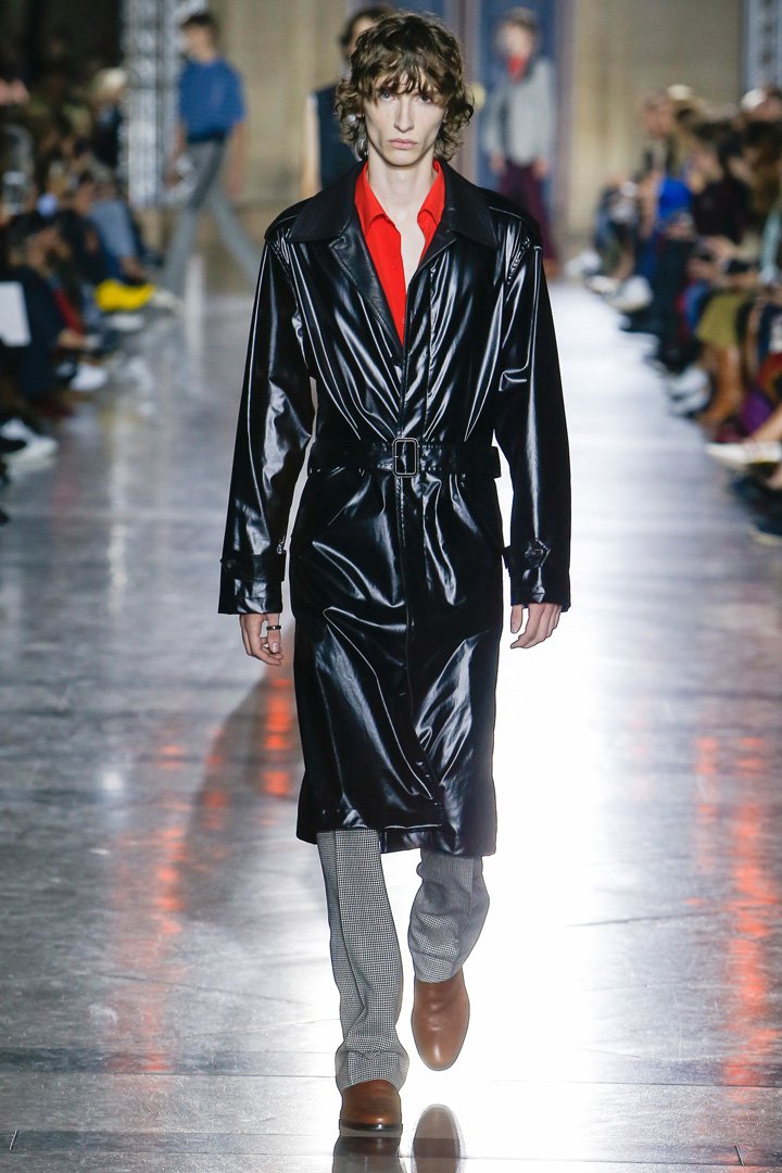 Givenchy（纪梵希）2025巴黎时装周时装秀