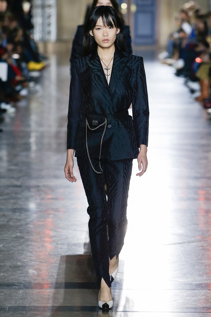 Givenchy（纪梵希）2025巴黎时装周时装秀