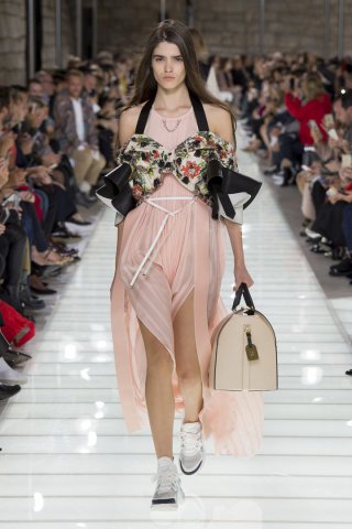 Louis Vuitton（路易威登）2025巴黎时装周时装秀