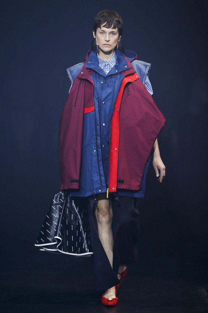 Balenciaga（巴黎世家）2025巴黎时装周时装秀