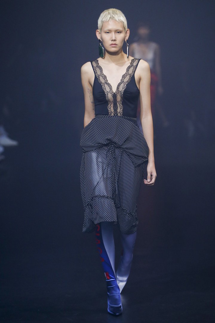 Balenciaga（巴黎世家）2025巴黎时装周时装秀