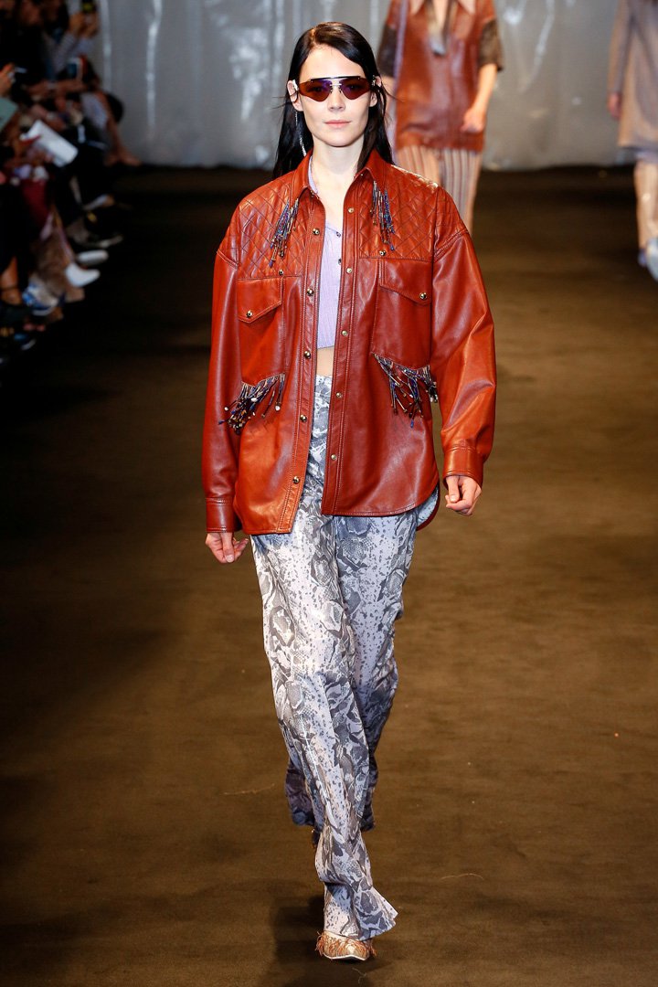 Acne Studios（艾克妮）2025巴黎时装周时装秀