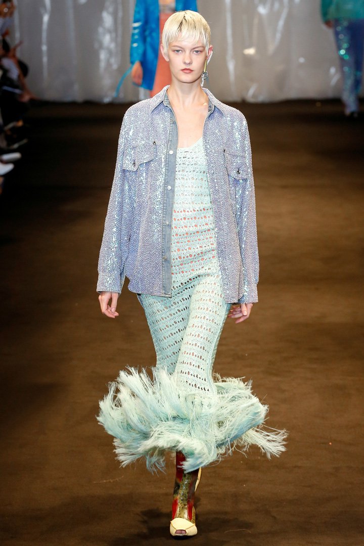 Acne Studios（艾克妮）2025巴黎时装周时装秀
