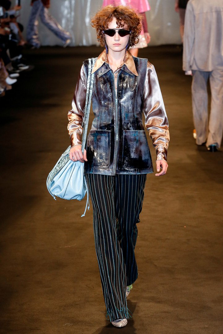 Acne Studios（艾克妮）2025巴黎时装周时装秀