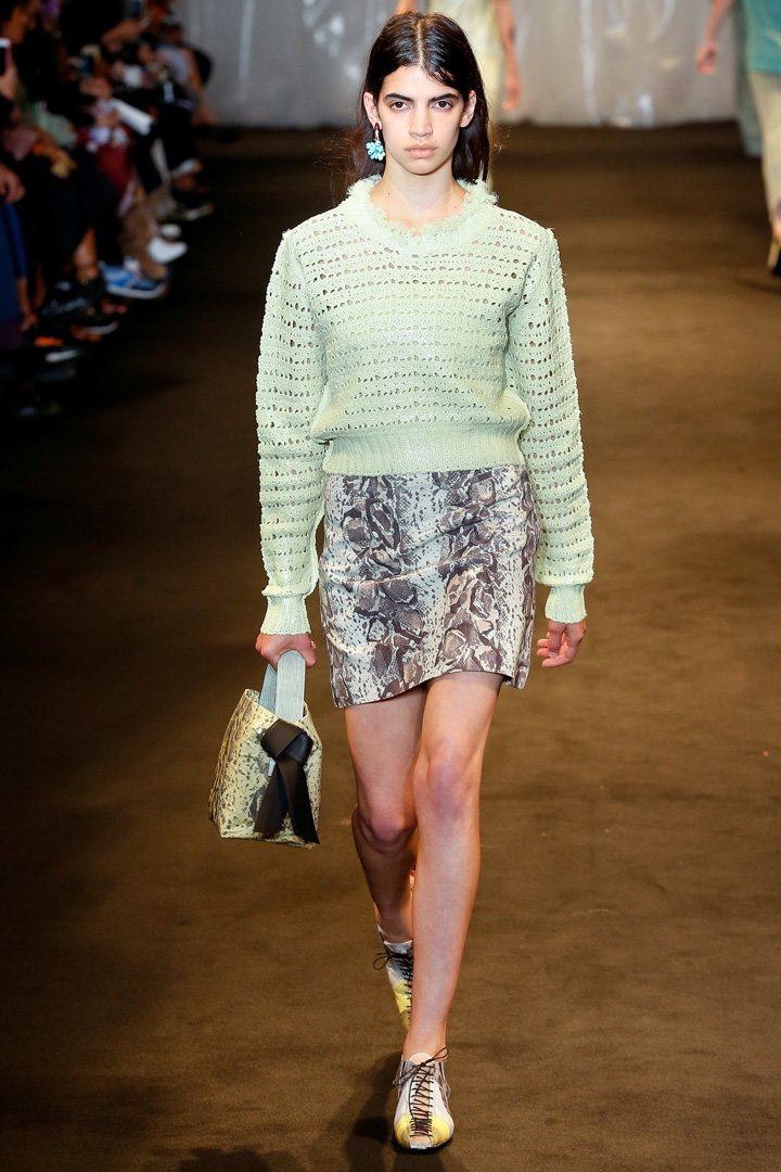 Acne Studios（艾克妮）2025巴黎时装周时装秀