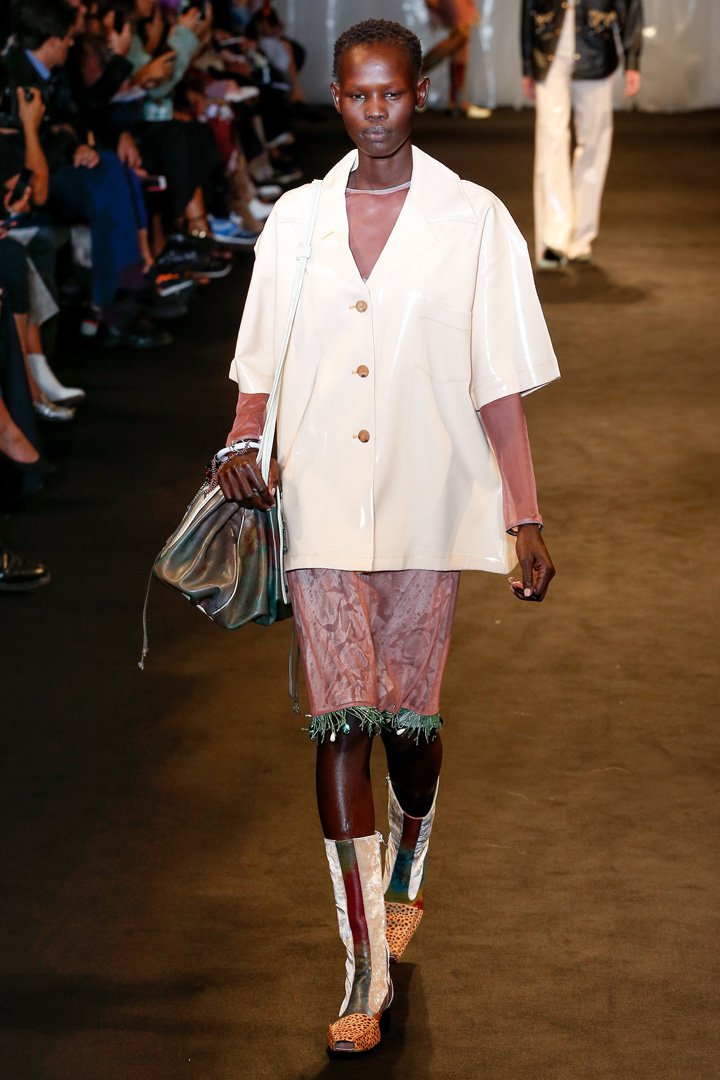 Acne Studios（艾克妮）2025巴黎时装周时装秀