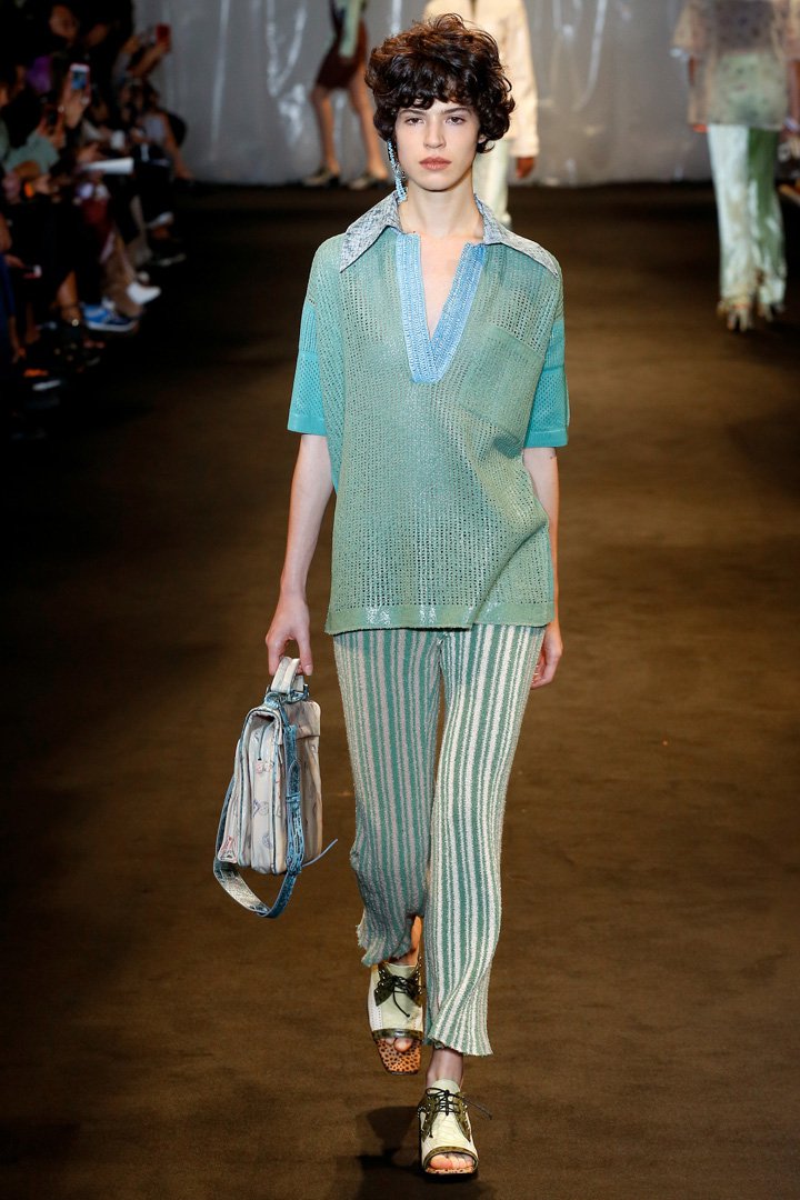 Acne Studios（艾克妮）2025巴黎时装周时装秀