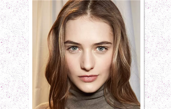 耳软骨隆鼻安全吗 耳软骨垫鼻子正规操作下安全性高