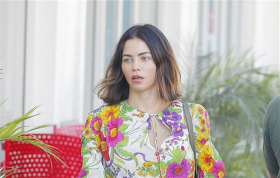 膨体隆鼻取出困难吗 膨体取出对经验丰富的医生来说不难