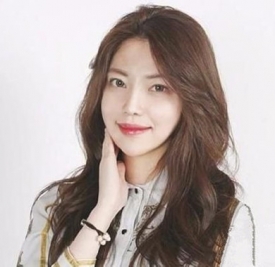2025女生流行发型款式 后半年就留这些款过冬吧