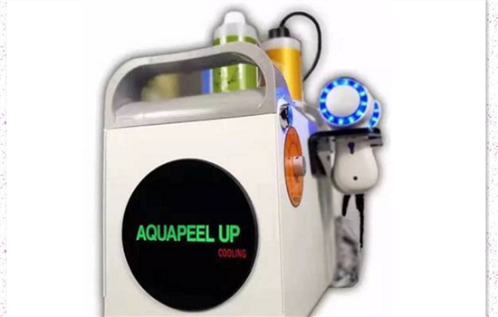 小气泡深层清洁皮肤的好处 皮肤黑头没光泽都可以找它