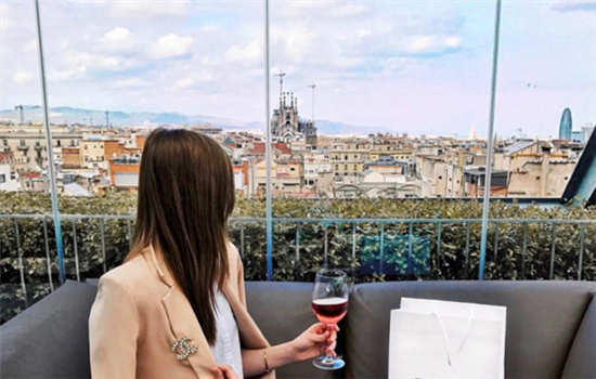 切眉手术后不能吃什么 切眉后这些食物千万不能碰