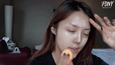 pony日系可爱妆容画法 出游约会甜美妆容
