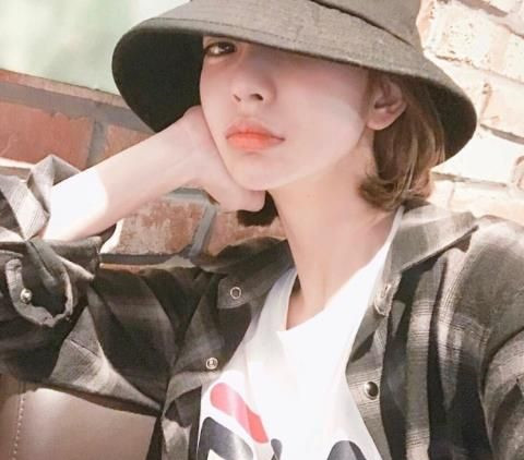 2025年女生发型图片 最新款发型推荐