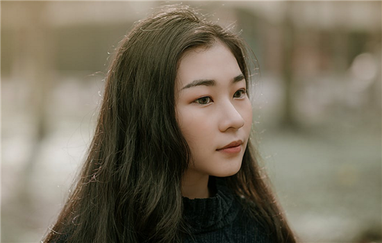 上睑下垂看什么科 眼睑下垂看病医生会问你这些问题