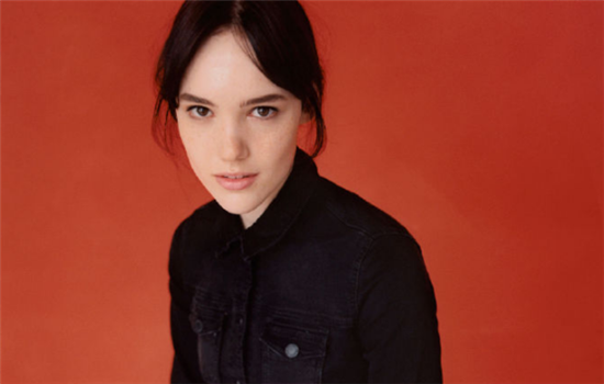 上睑下垂怎么改善 主要矫正方法是这三类你知道吗