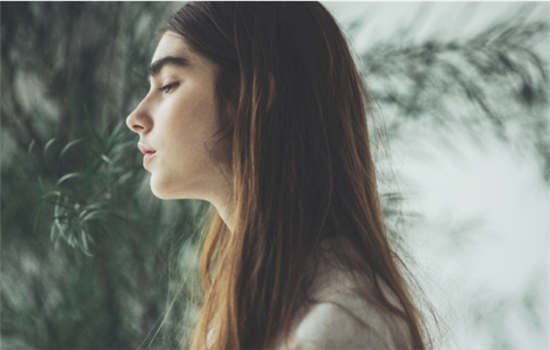 开内眼角风险 女明星不知道的秘密你要了解