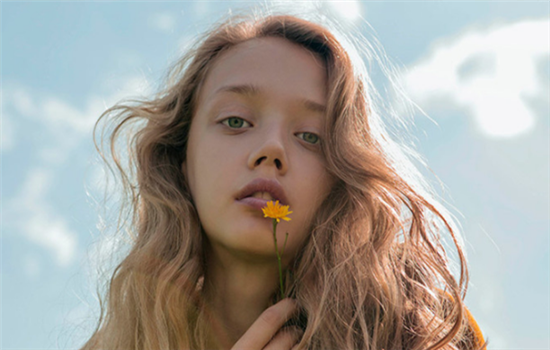 开内眼角风险 女明星不知道的秘密你要了解