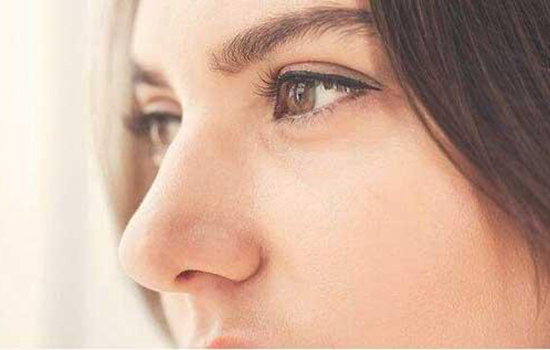 伊婉v型隆鼻会变宽吗 变宽只是因为你触犯了这4大禁忌