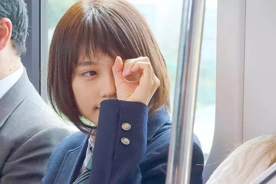 脸大的妹子适合什么发型图片 选对发型也能逆袭