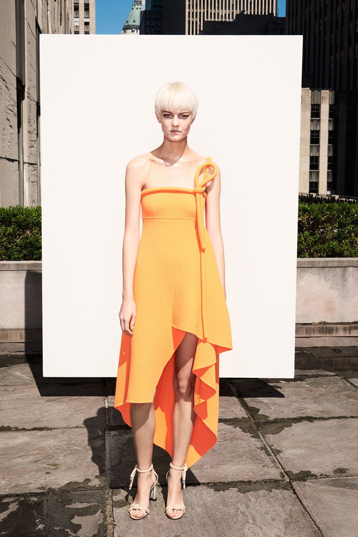 Oscar de la Renta 2025早春时尚服装造型图