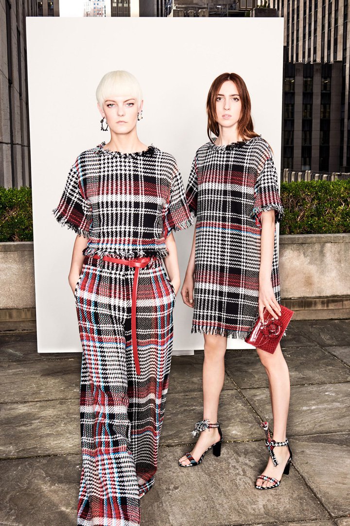 Oscar de la Renta 2025早春时尚服装造型图