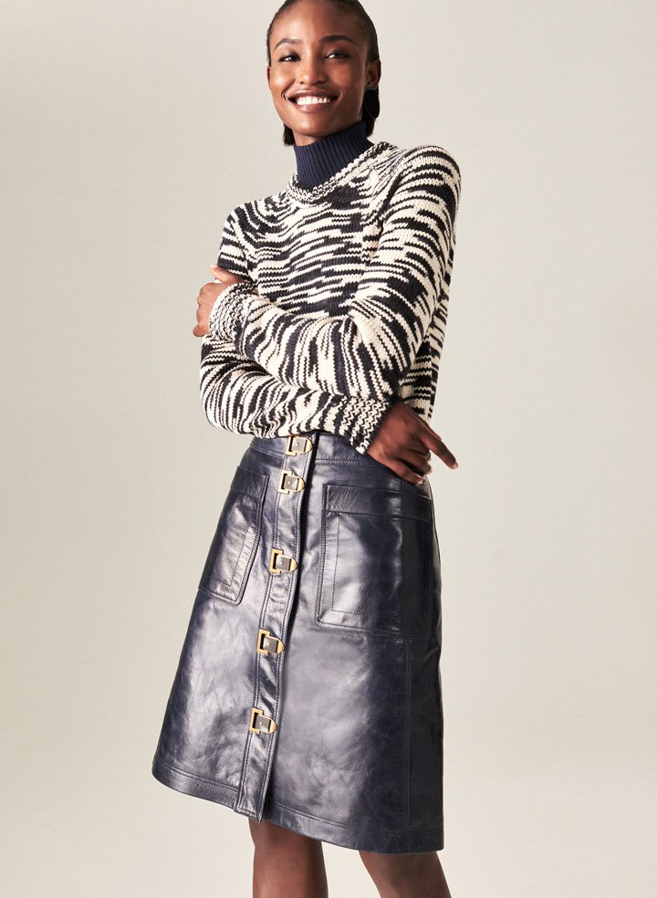 Tory Burch 2025时尚服装造型图