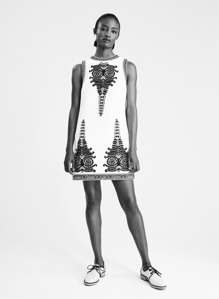 Tory Burch 2025时尚服装造型图