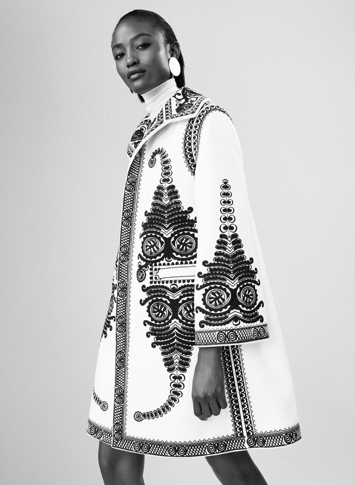 Tory Burch 2025时尚服装造型图