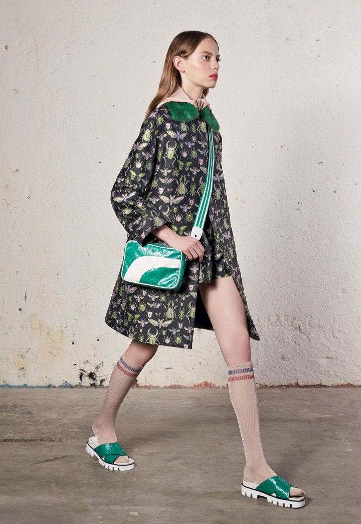 Red Valentino 2025时尚服装造型图