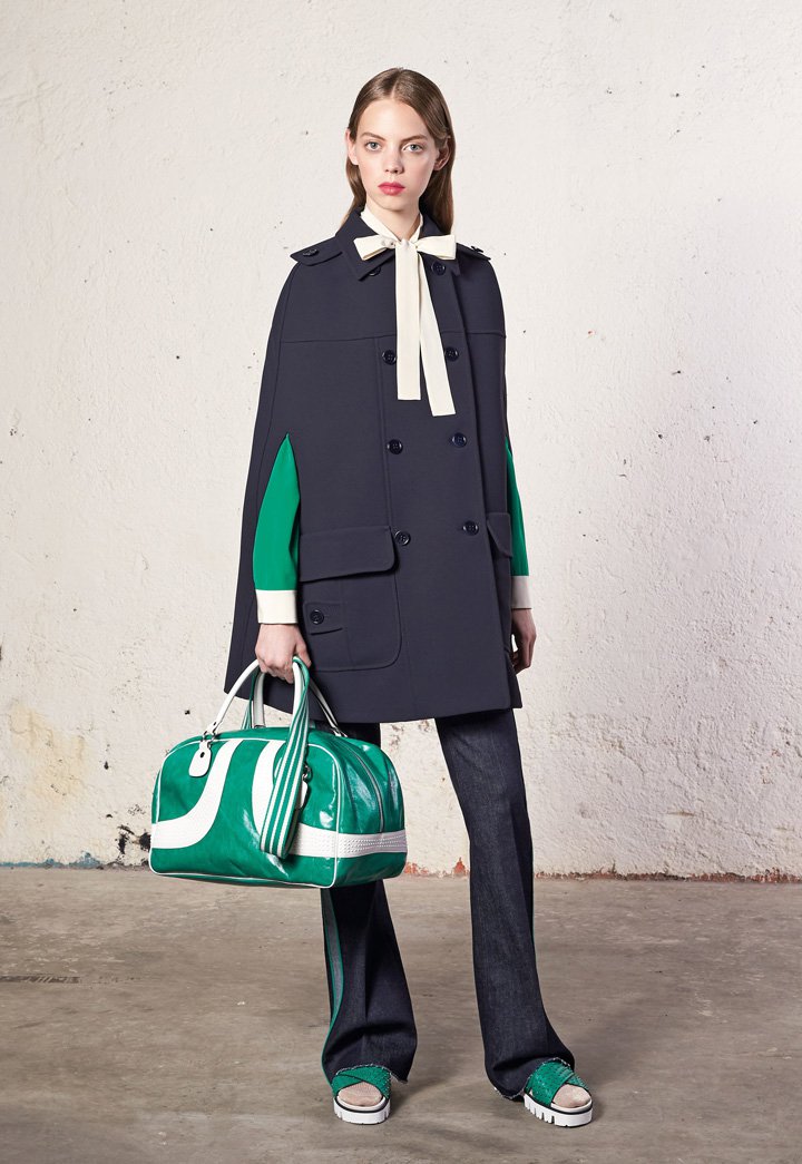 Red Valentino 2025时尚服装造型图