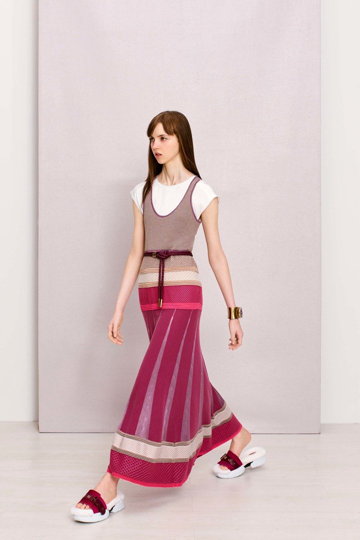 Agnona 2025艾诺逸时尚服装造型图