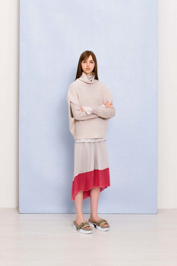 Agnona 2025艾诺逸时尚服装造型图