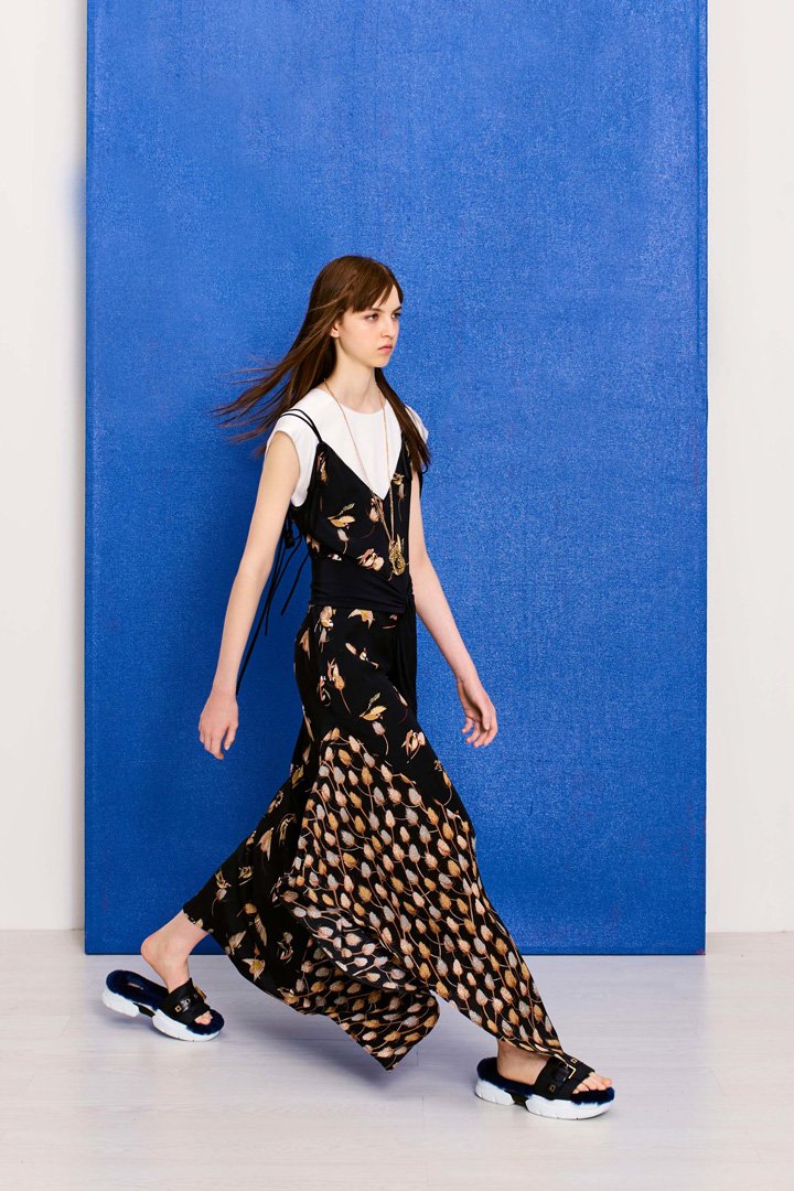 Agnona 2025艾诺逸时尚服装造型图