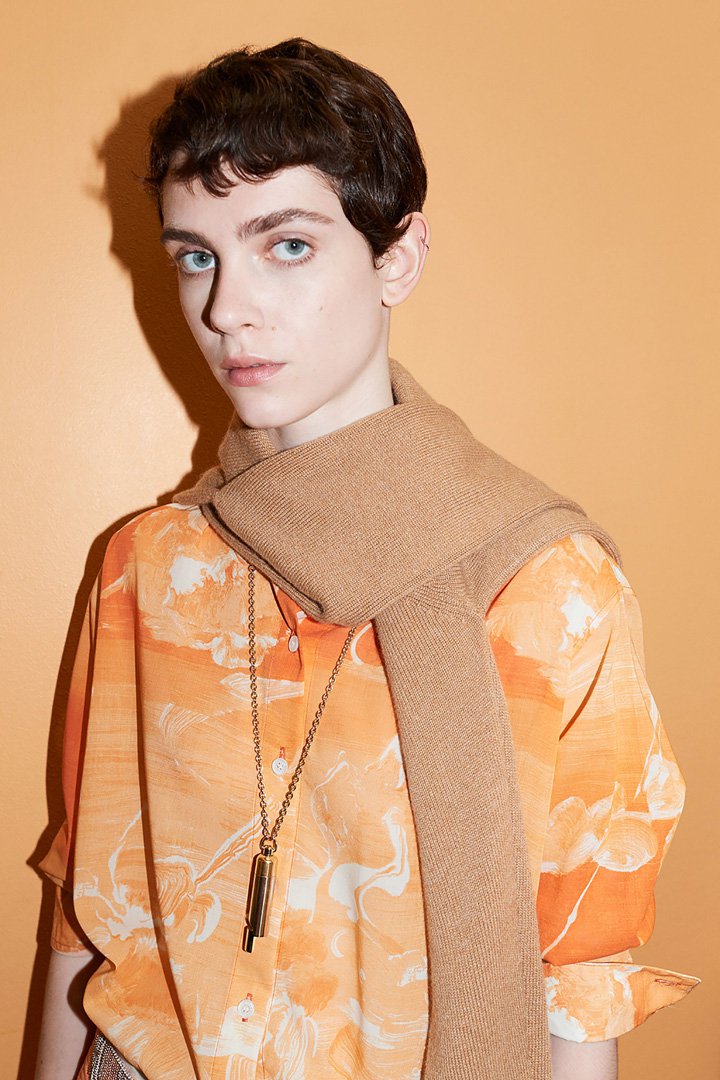 Victoria Beckham 2025服装商业广告摄影图